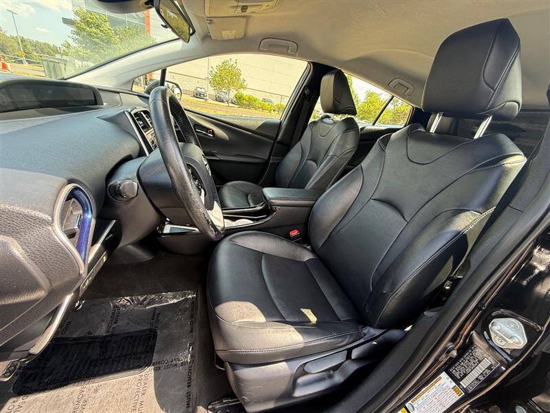 2017 Toyota Prius Three Touring
