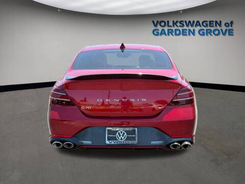 2022 Genesis G70
