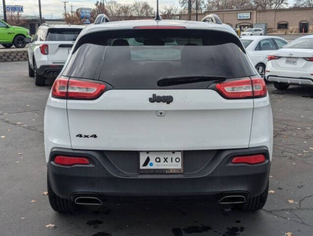 2018 Jeep Cherokee for sale at Axio Auto Boise in Boise, ID