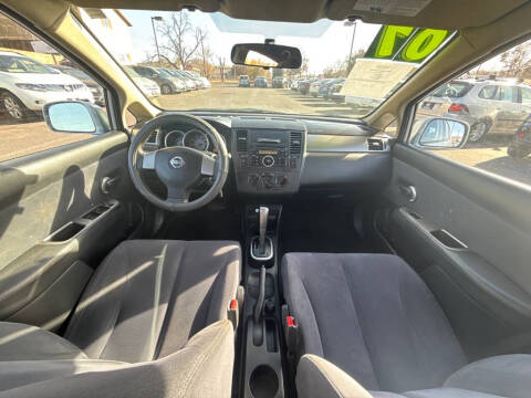 2007 Nissan Versa 1.8 S