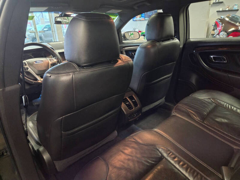 2016 Ford Taurus Limited