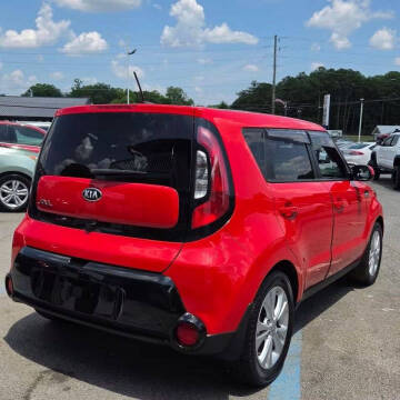 2016 Kia Soul +