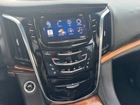 2015 Cadillac Escalade Premium