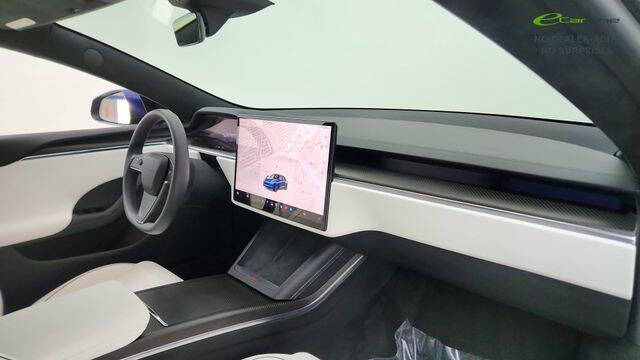 2022 Tesla Model S Plaid