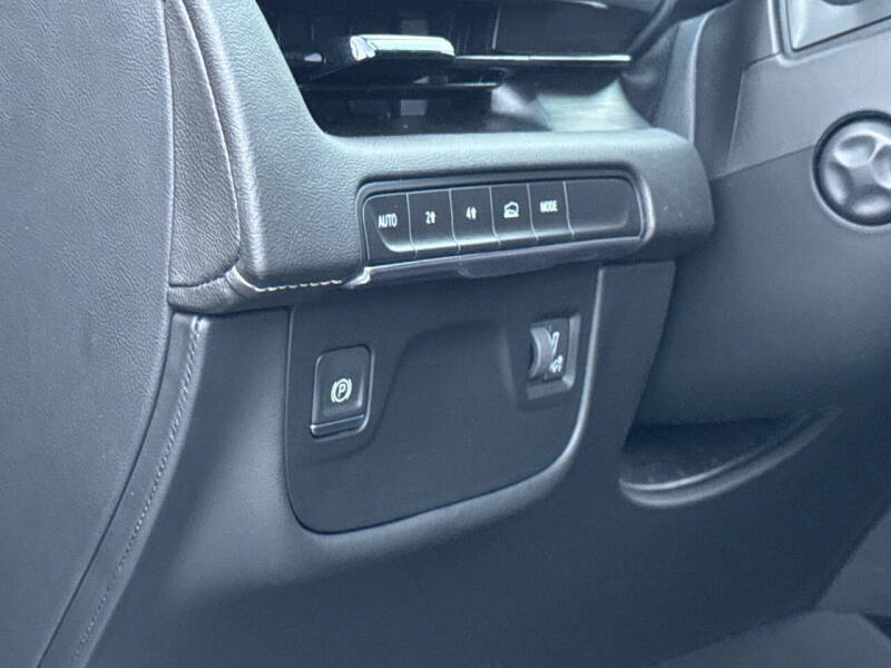 2024 Cadillac Escalade Luxury