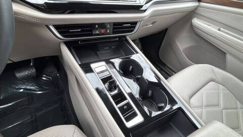 2024 Volkswagen Atlas SE