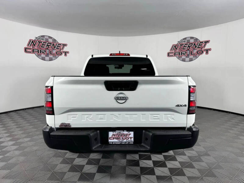 2024 Nissan Frontier