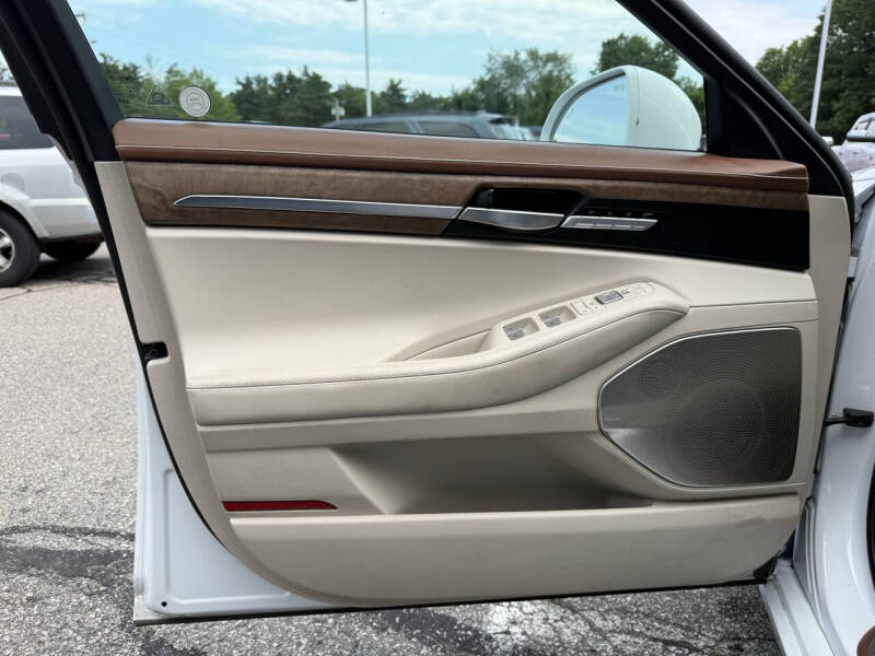 2020 Genesis G90 5.0 Ultimate