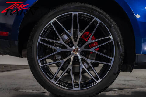 2022 Porsche Macan S