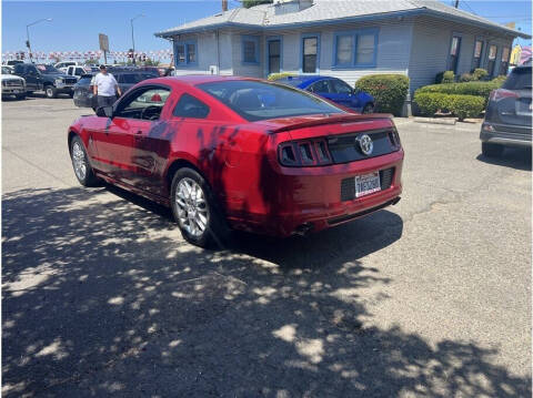 2013 Ford Mustang V6 Premium