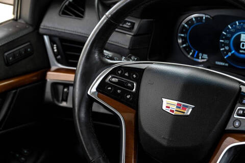 2019 Cadillac Escalade Luxury