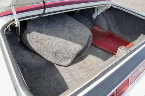 1976 Ford Thunderbird