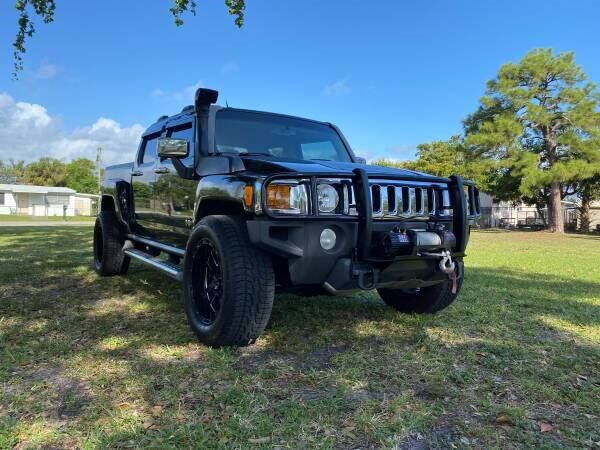 2009 HUMMER H3T Luxury