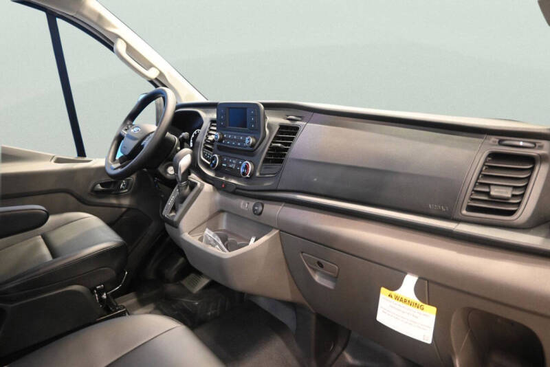 2025 Ford Transit
