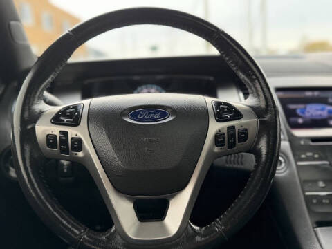 2013 Ford Taurus SEL