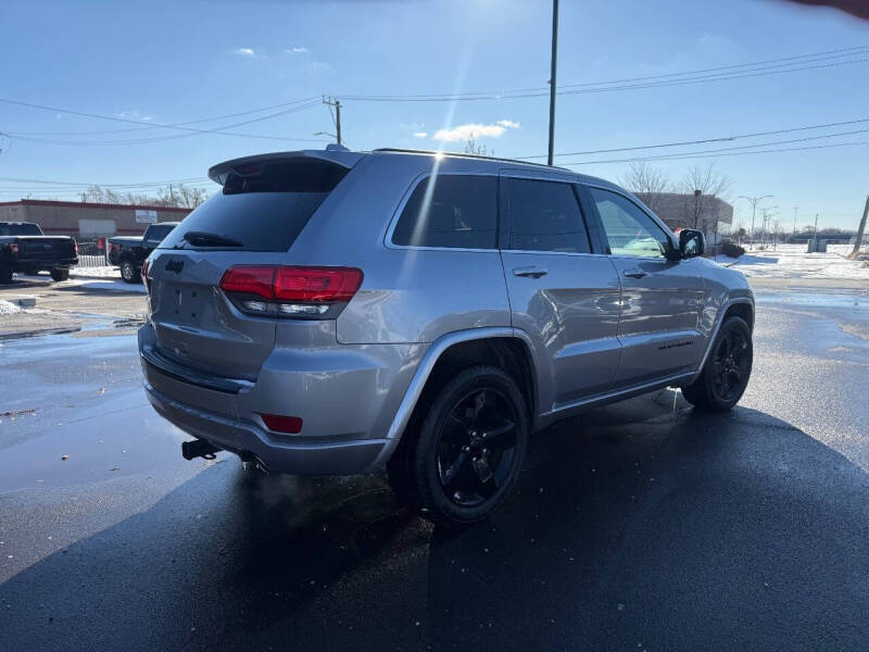 2015 Jeep Grand Cherokee Laredo