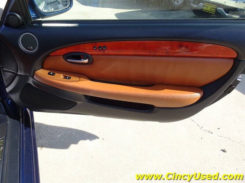 2004 Lexus SC 430