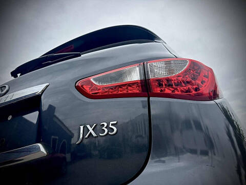 2013 Infiniti JX35