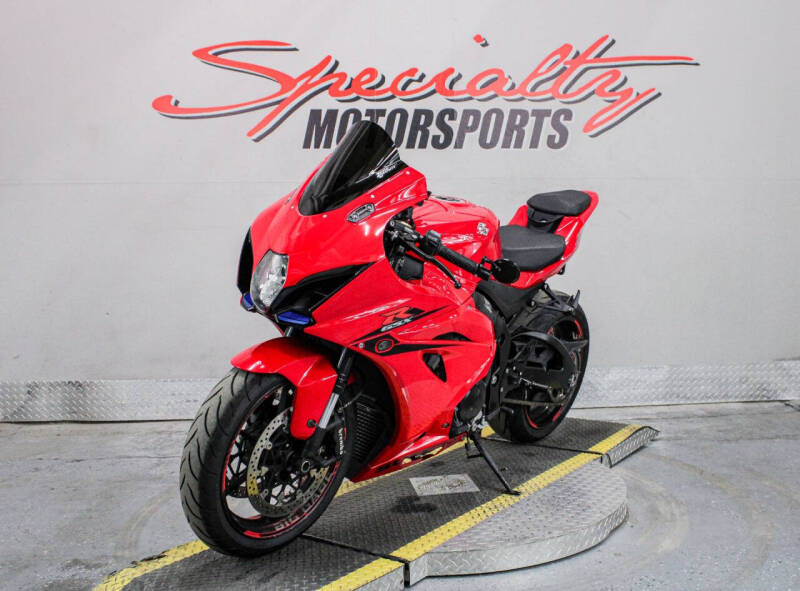 2017 Suzuki GSX-R1000