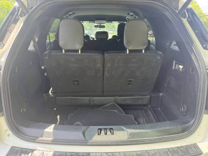 2020 Ford Explorer ST