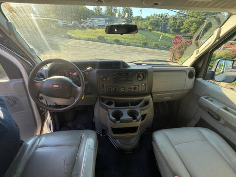 2012 Ford E-Series E-250