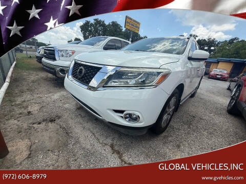 2015 Nissan Pathfinder S