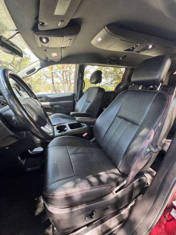 2017 Dodge Grand Caravan GT