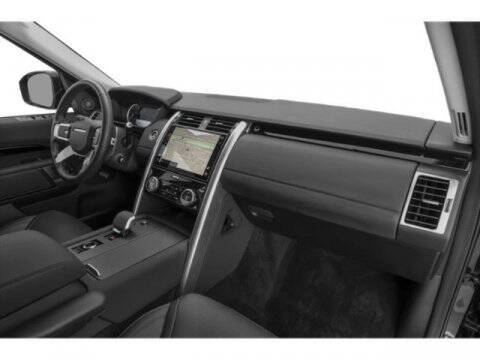 2023 Land Rover Discovery P300 S R-Dynamic