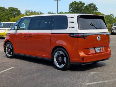 2025 Volkswagen ID. Buzz Pro S Plus