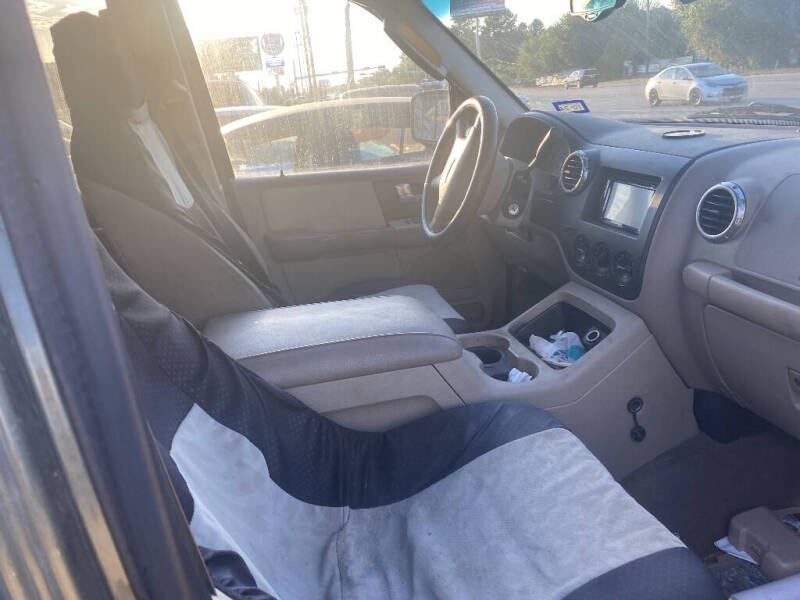 2003 Ford Expedition XLT