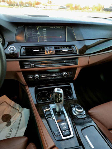 2012 BMW 5 Series 535i