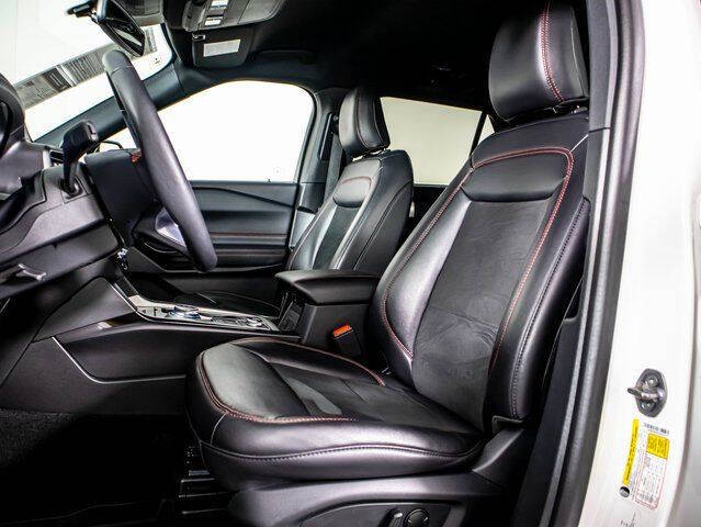 2024 Ford Explorer ST-Line