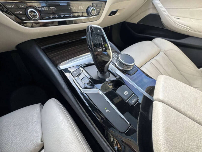 2017 BMW 5 Series 540i xDrive