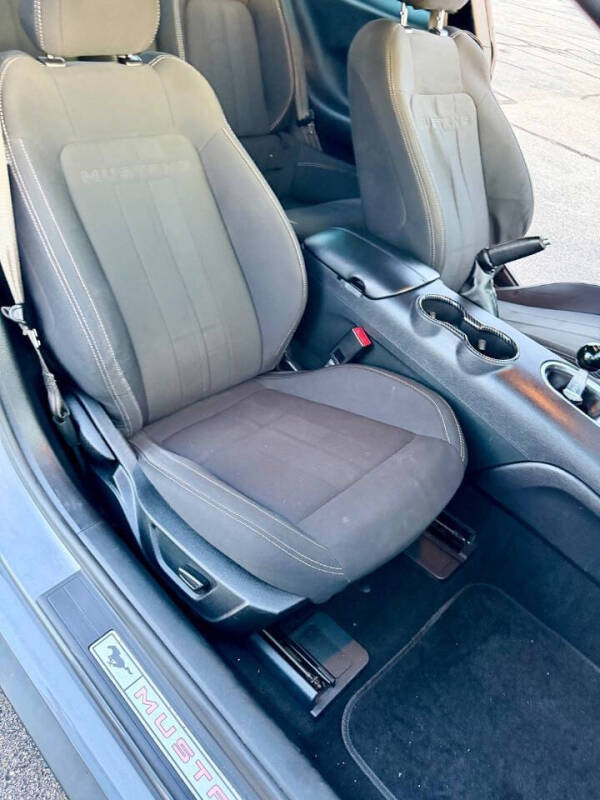 2021 Ford Mustang GT