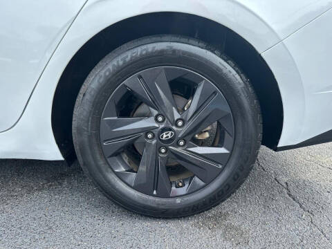 2021 Hyundai Elantra SEL