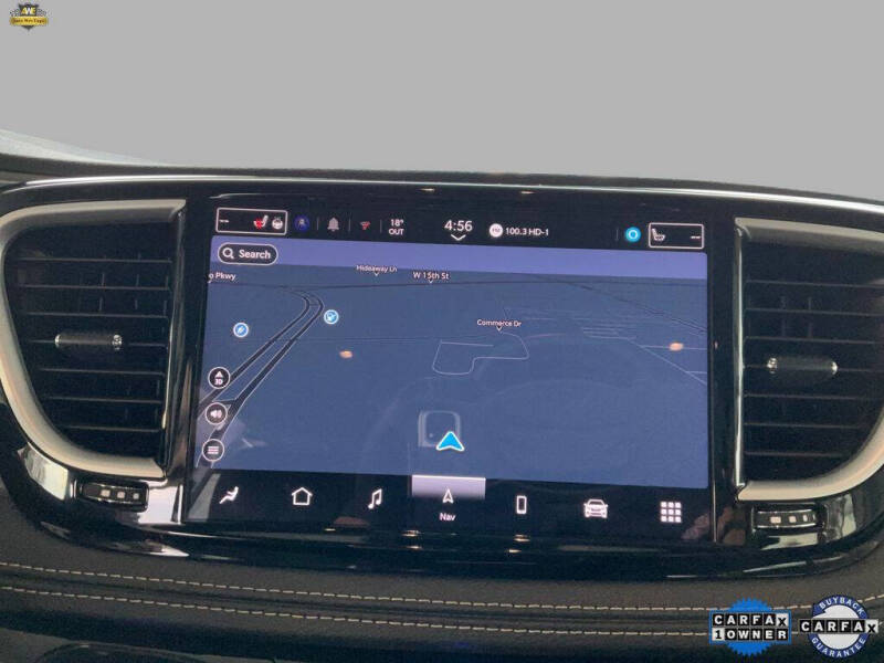 2024 Chrysler Pacifica Plug-In Hybrid Select