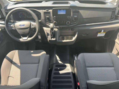 2025 Ford Transit 250