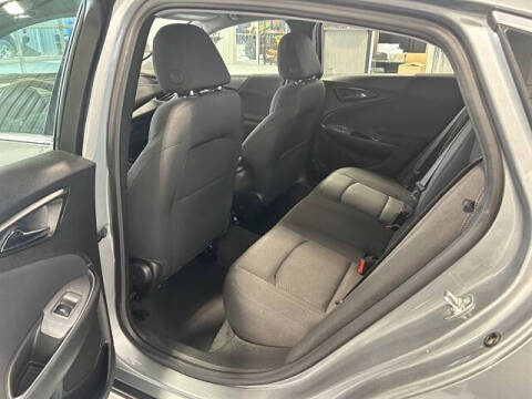 2024 Chevrolet Malibu LS