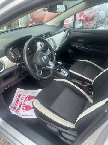 2021 Nissan Versa SV