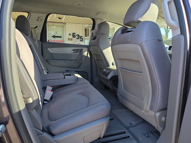 2016 Chevrolet Traverse LS