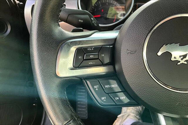 2020 Ford Mustang EcoBoost