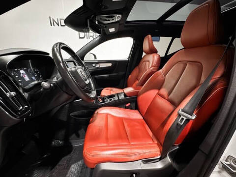 2019 Volvo XC40 T5 Momentum