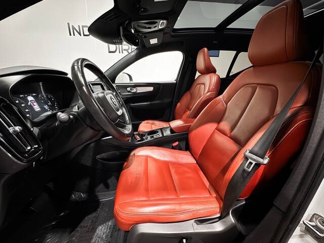 2019 Volvo XC40 T5 Momentum