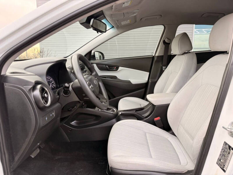 2022 Hyundai Kona SEL