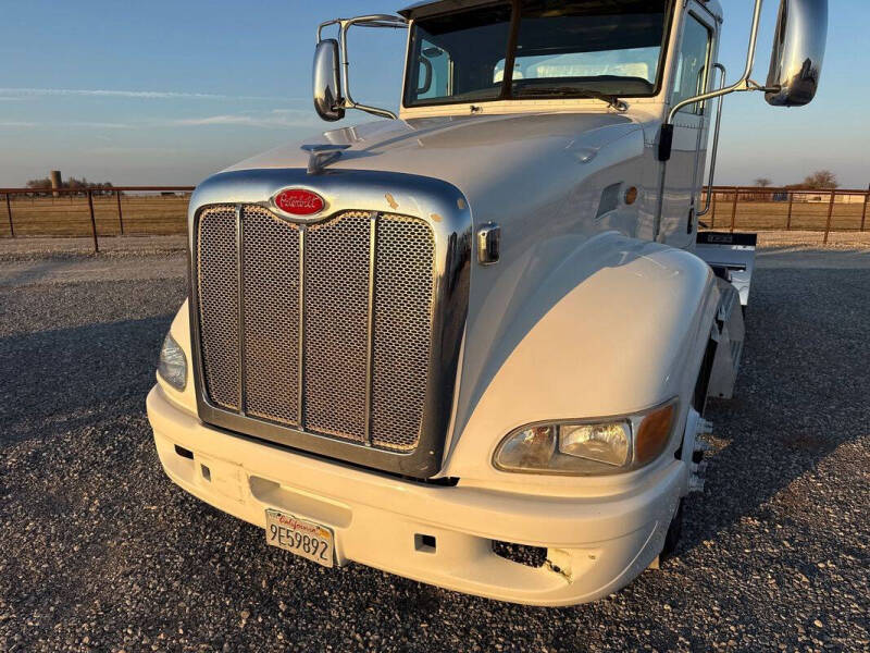 2012 Peterbilt 386