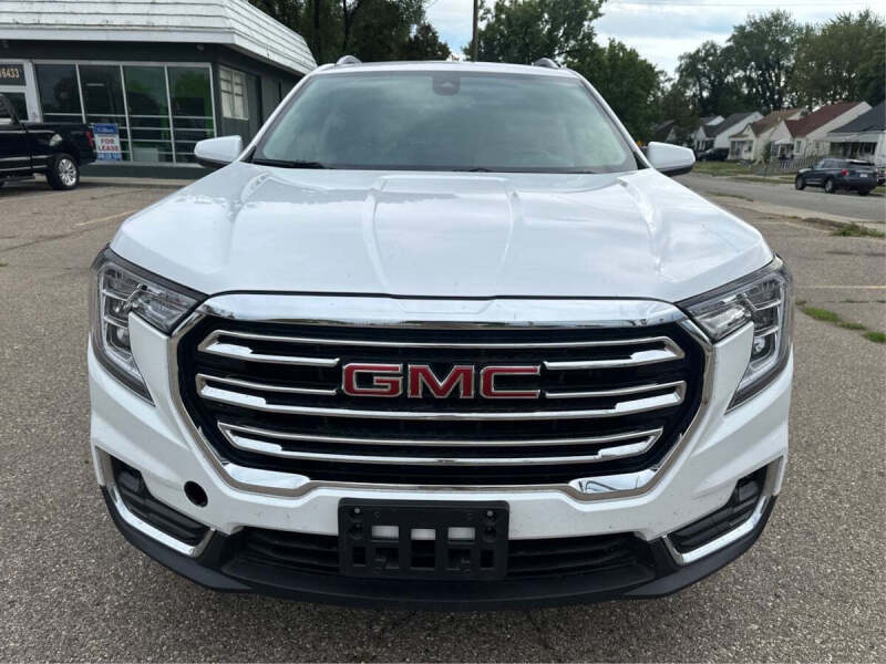 2023 GMC Terrain SLT