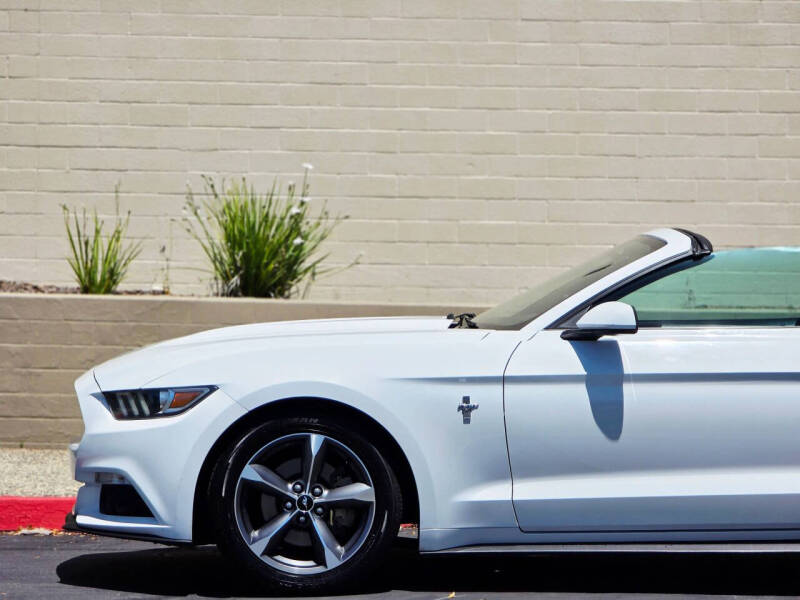 2016 Ford Mustang V6