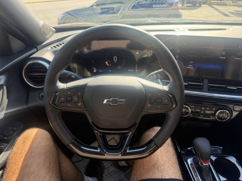 2025 Chevrolet Trax RS