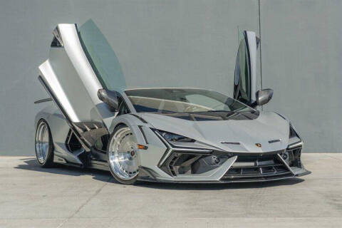 2024 Lamborghini Revuelto