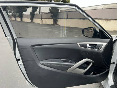 2015 Hyundai Veloster